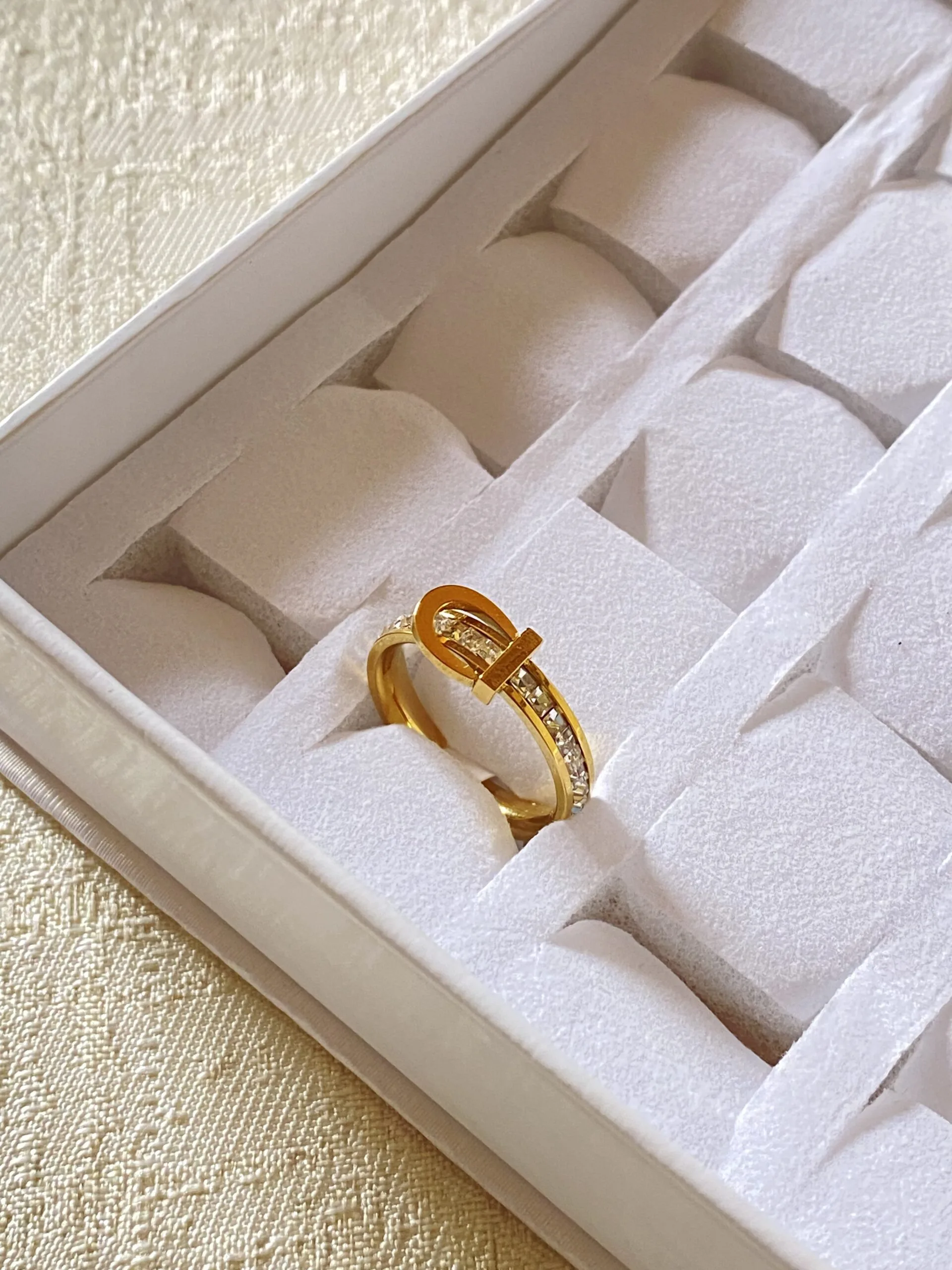 Golden Loop Ring - Image 2